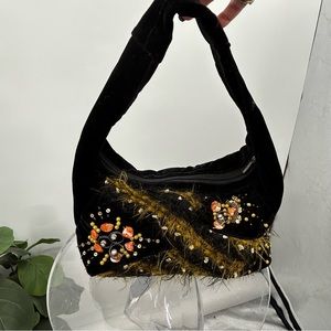 Vintage handmade embellished black velvet shoulder bag . Unique  nwot